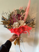 Load image into Gallery viewer, Petite Forever Bouquet